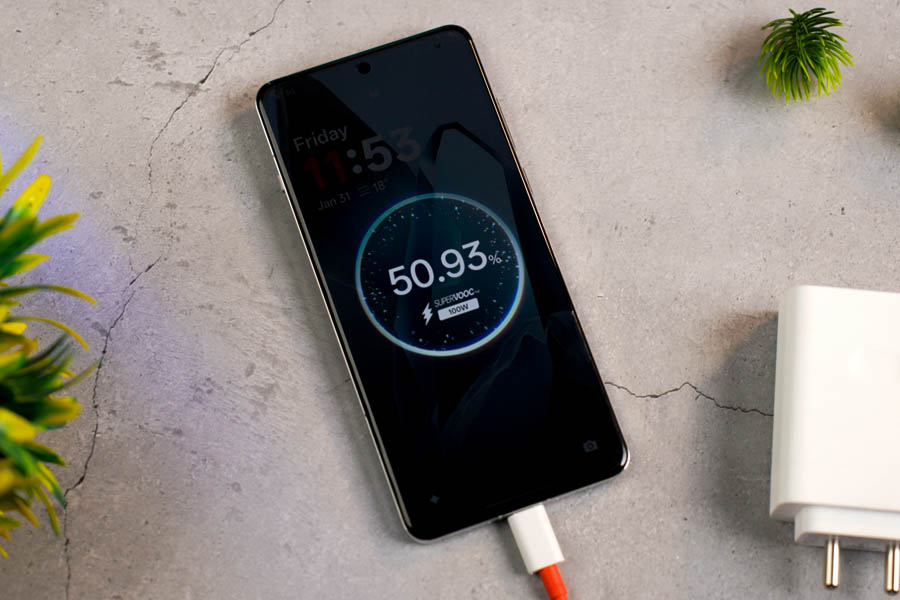 oneplus 13 charging