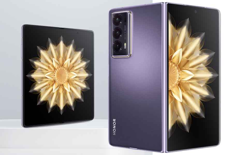 Honor Magic V2 Display - Inner and External