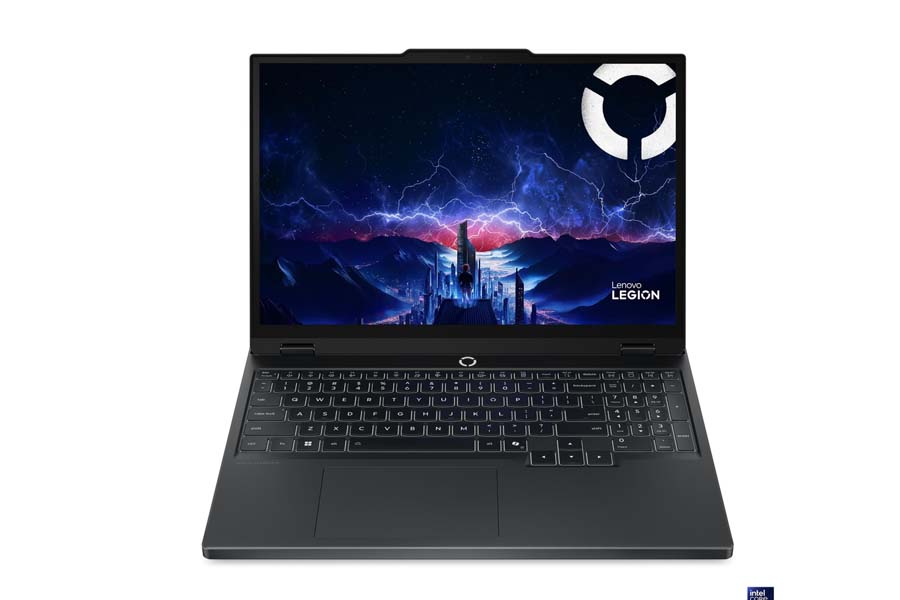 Lenovo Legion 5 15IAX10 Gen 10 design and display