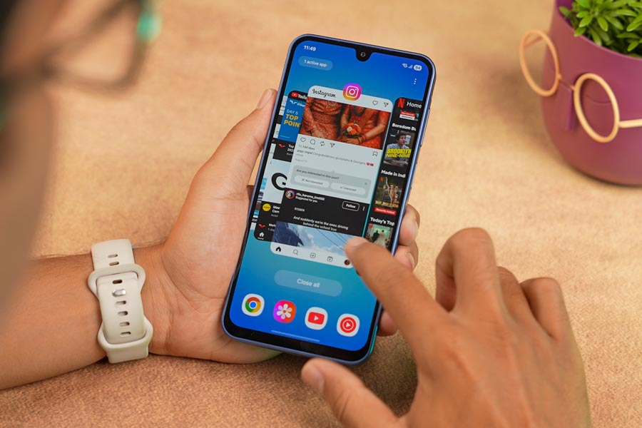 Galaxy A17 5G multitasking